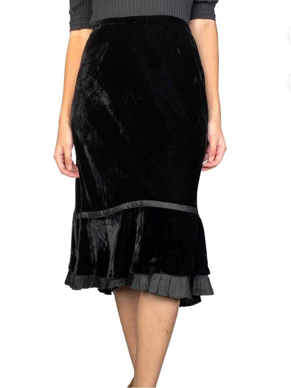 Loft Black Velvet Midi Skirt Size 8 Satin Ruffle Hem Whimsigoth Dark Romantic Y2